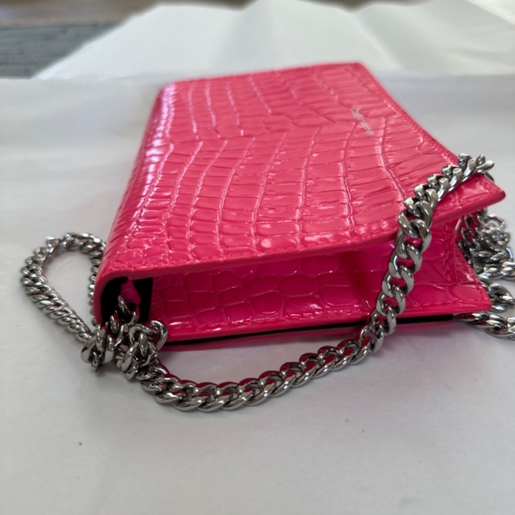 ALEXANDER MCQUEEN Skull Mini Embellished Neon Croc-Effect Leather Shoulder Bag - Picture 9 of 13